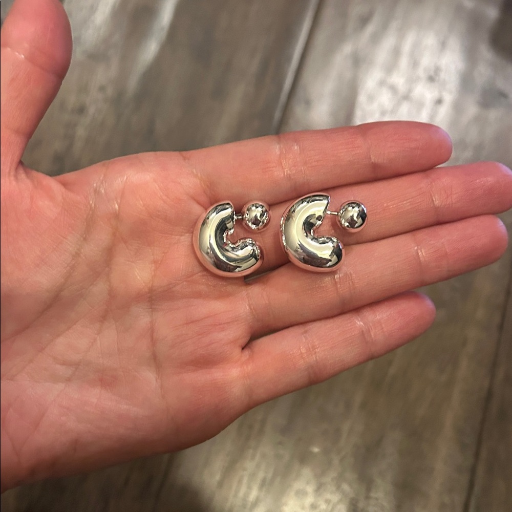 Jenny Bird Silver Tome Hoops Earrings - Picture 5 of 5